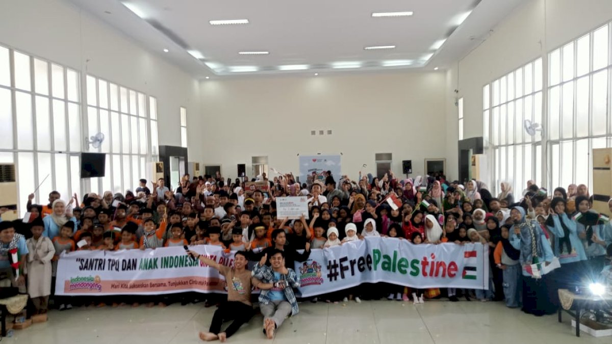 Ratusan Anak Antusias Ikuti Indonesia Mendongeng #11 di Makassar