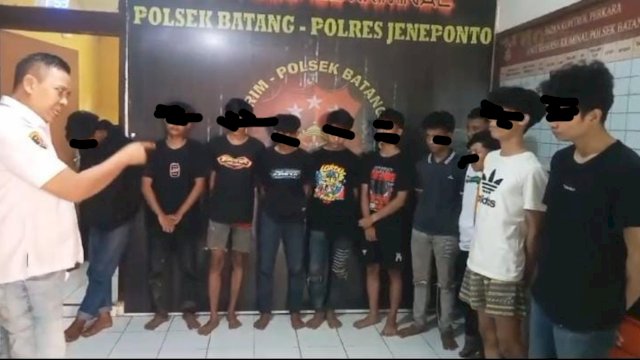 istimewa
