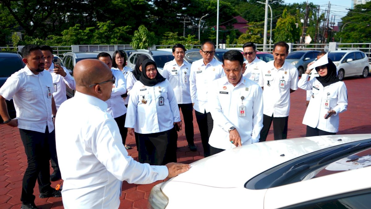 Pastikan Kendaraan Layak Pakai, Kakanwil Kemenkumham Sulsel Pimpin Apel Kendaraan Dinas