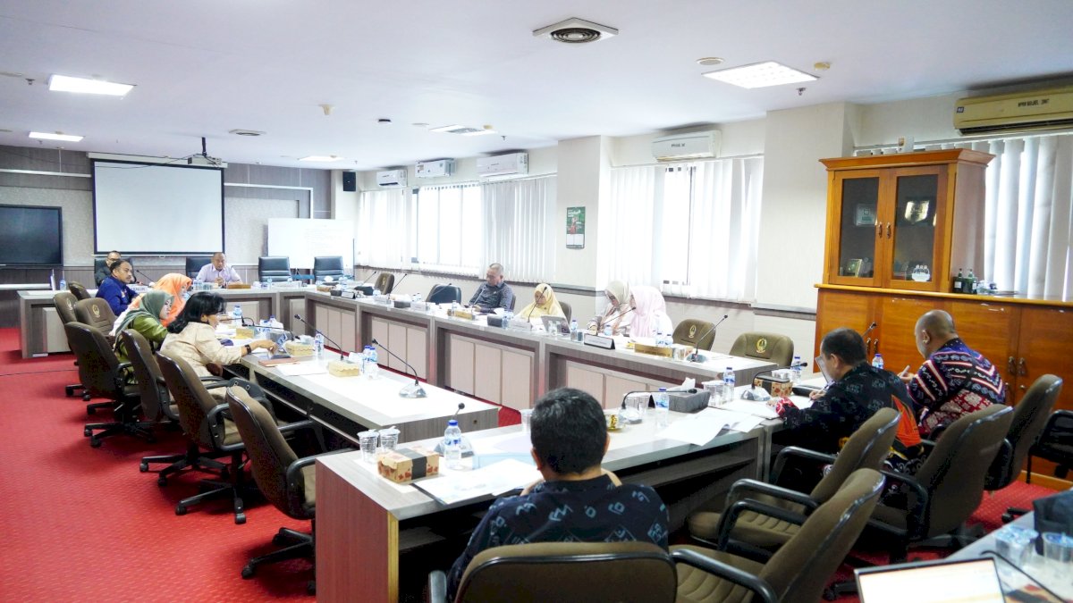DPRD Sulsel Kritisi SILPA dan Efektivitas Anggaran Dinas Nakertrans