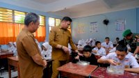 Bupati Gowa Tinjau Program Makanan Bergizi Gratis di Sekolah, Pastikan Distribusi Lancar