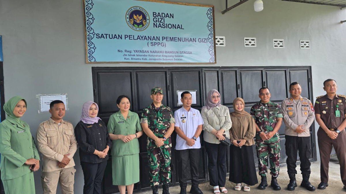 Danrem 141 Tinjau Dapur MBG di Jeneponto, Pastikan Program Presiden Berjalan Lancar