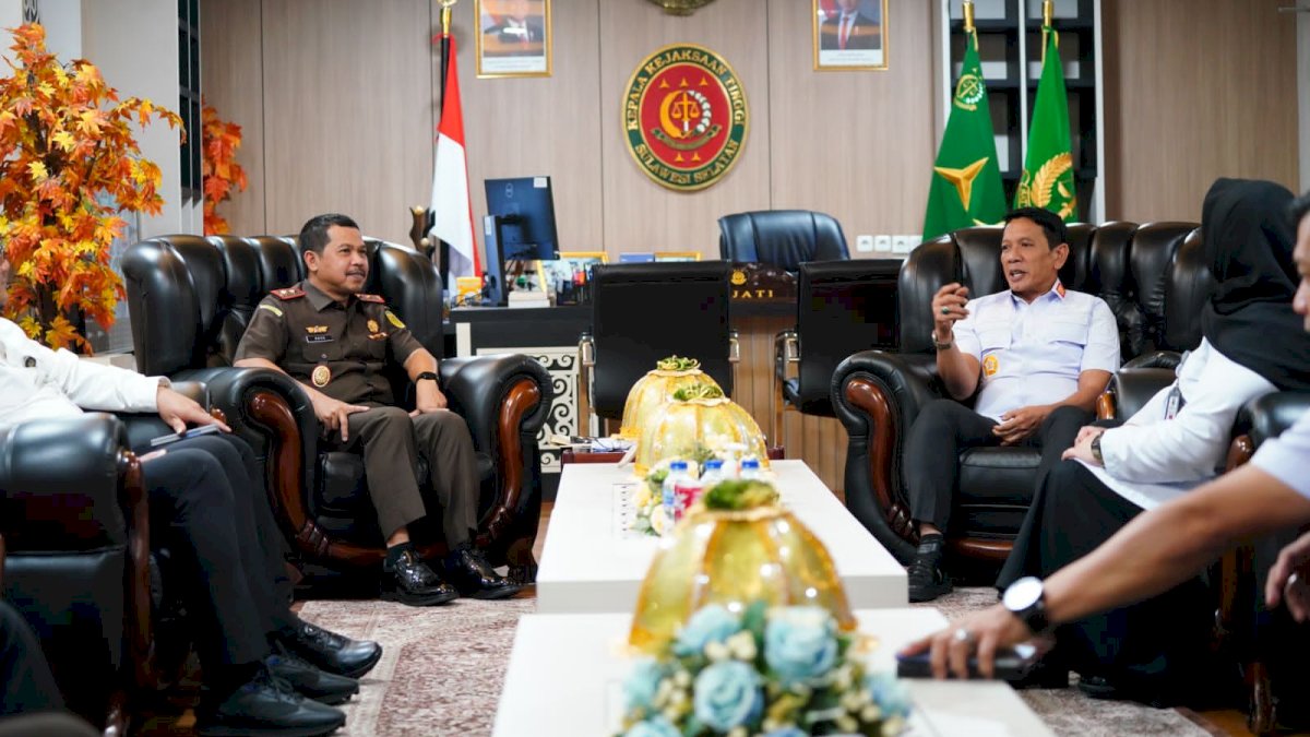 Kakanwil Kemenkum Sulsel Perkuat Sinergi dengan Kajati Sulsel