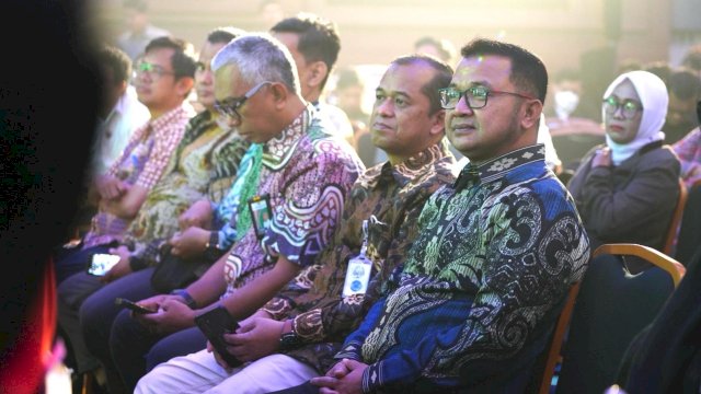 istimewa