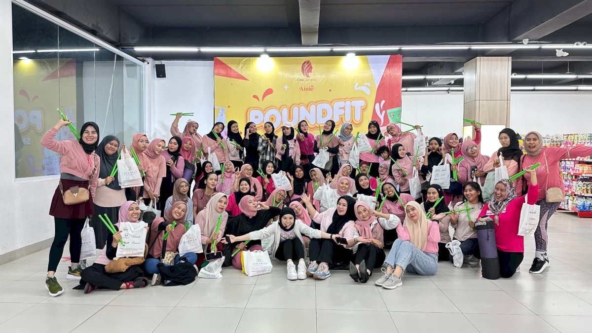 45 Peserta Ikuti Keseruan Poundfit di CitraCosmetic Bersama Ainie