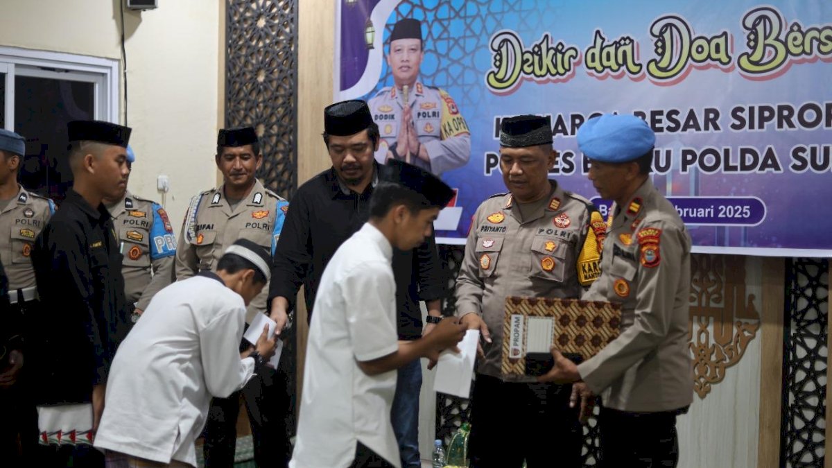 Sambut Malam Nisfu Sya’ban, Propam Polres Barru Gelar Doa dan Zikir Bersama Anak Yatim