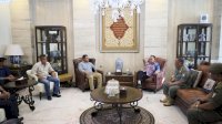 Tunjukkan Keakraban, Danny Pomanto-Mayor Marinir Yusman Saling Izin Pamit