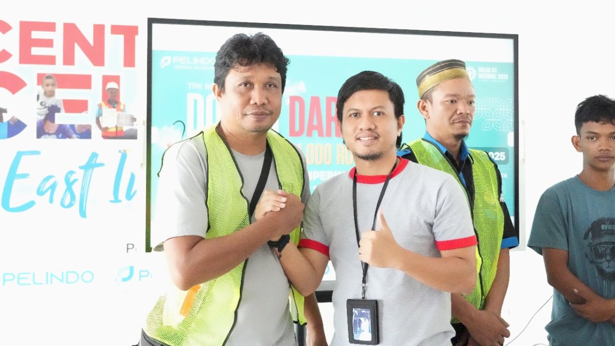 Perkuat Budaya Keselamatan Kerja, Pelindo Serahkan 1.000 Rompi Safety kepada Sopir JPT