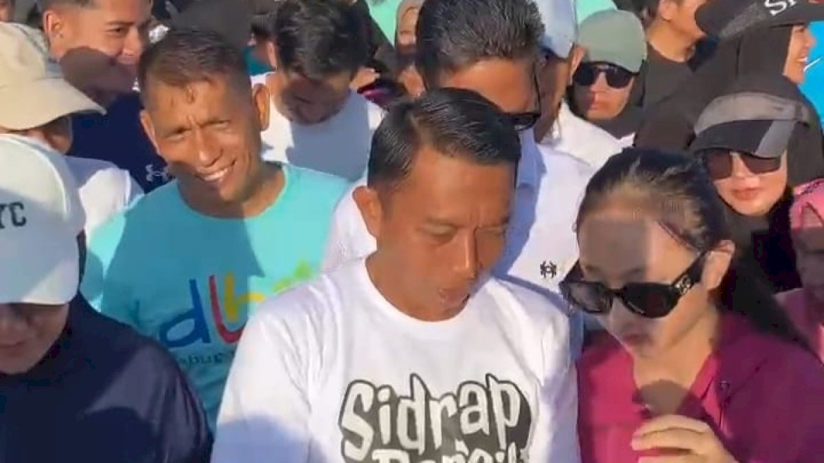 Syaharuddin Alrif Berbaur dengan Warga dalam Launching Car Free Day Sidrap