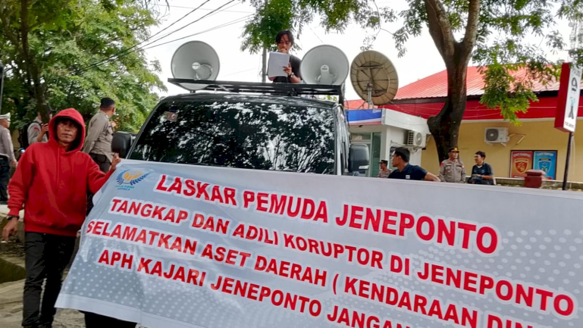 Laskar Pemuda Jeneponto Gelar Aksi Unjuk Rasa, Soroti Penguasaan Randis oleh Pensiunan Pejabat