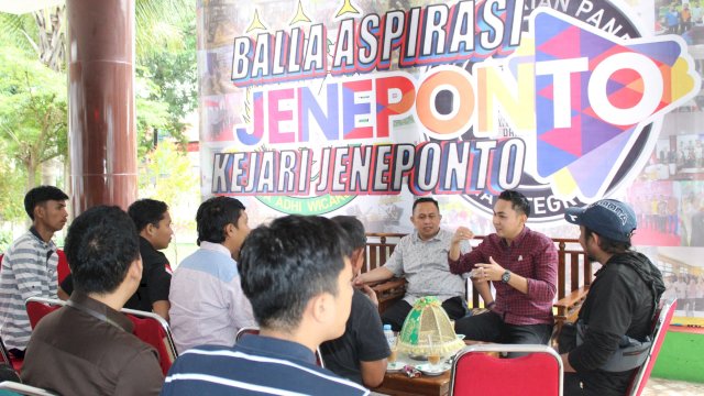istimewa