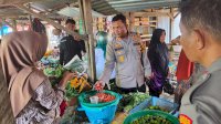 Kapolres Jeneponto Pastikan Stok Sembako Cukup dan Harga Stabil di Pasar Gantinga Menjelang Ramadhan