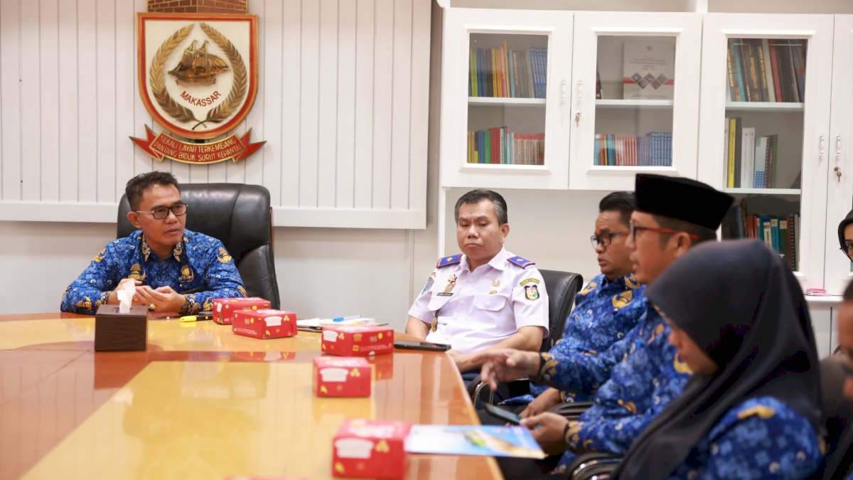 Pj Sekda Makassar Pimpin Rapat Teknis Manajemen Kepegawaian, Fokus Produktivitas dan Pencapaian Kinerja