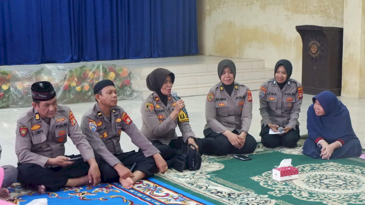 Ramadan Berkah, Polres Pelabuhan Makassar Berbagi Kebahagiaan dengan Anak Panti Asuhan