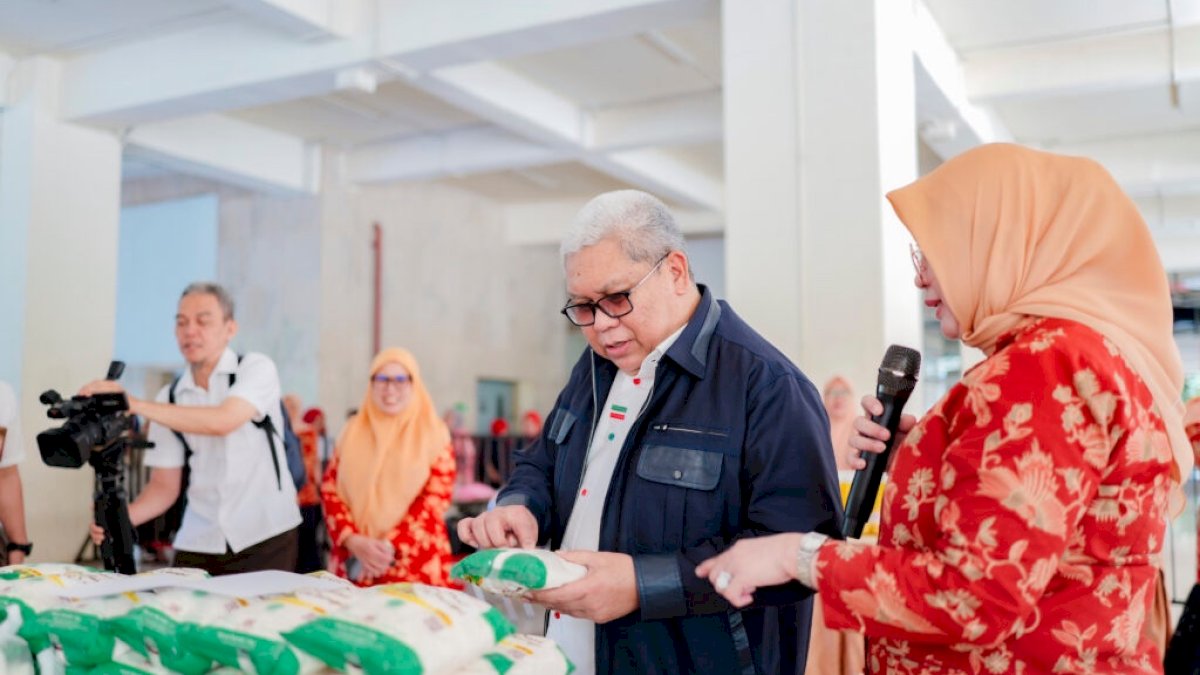 Nurlaela Mattarima: Bazar Ramadan DWP UNM Hadir untuk Berbagi di Bulan Penuh Berkah