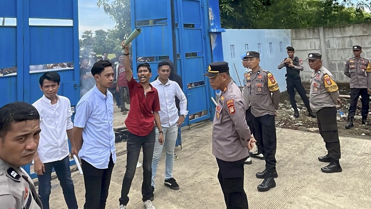 Aliansi Pemuda Penegak Keadilan Minta Pabrik PT Mutia Feefmill Makmur Disegel, Tuntut Hentikan Aktivitas Produksi