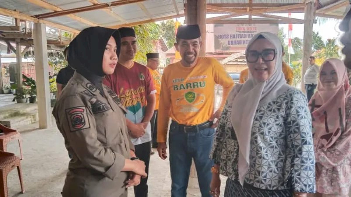 Akui Kontribusi Alumni SMK 1 Barru Majukan Dunia Pendidikan, Wabub Barru Harap Terus Jaga Silaturahim