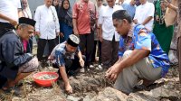 Wali Kota Parepare Letakkan Batu Pertama Pembangunan Masjid Baburrahmah