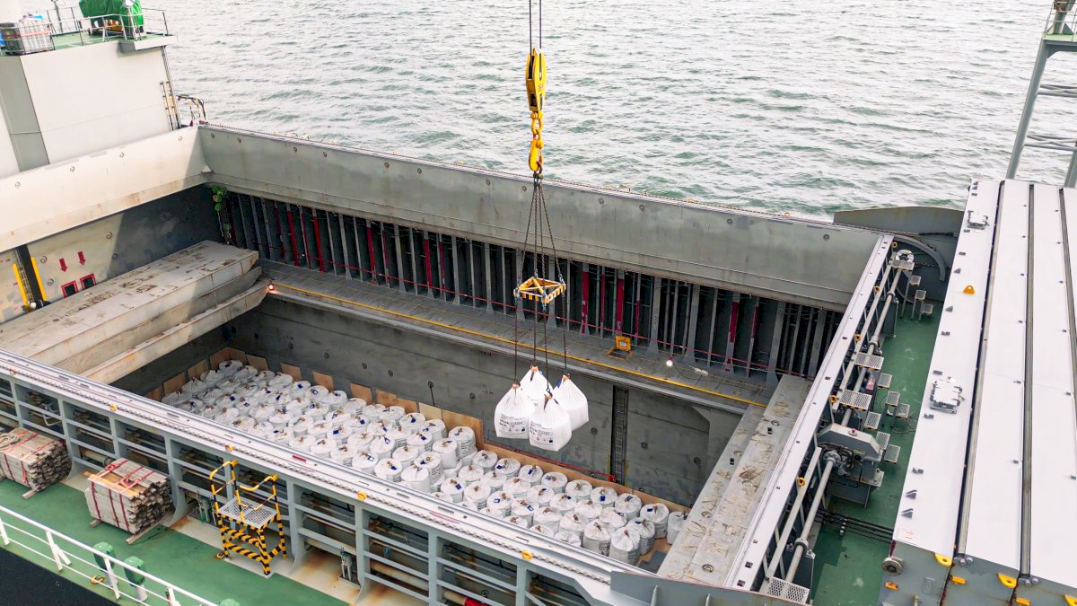 KPK Soroti Celah UU Cipta Kerja dalam Pengawasan Tambang Nikel Raja Ampat