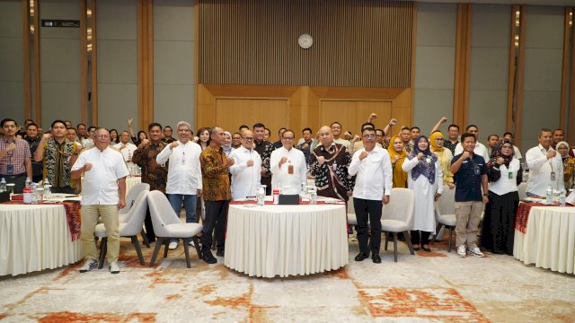 Halalbihalal OJK Sulselbar. Foto: Istimewa.
