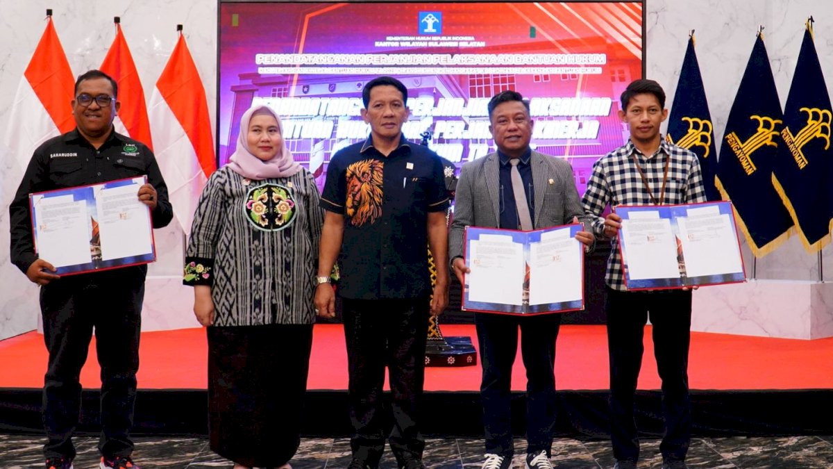 41 OBH Sulsel Teken Kontrak Bantuan Hukum 2025, Kakanwil Dorong Pemerataan Layanan