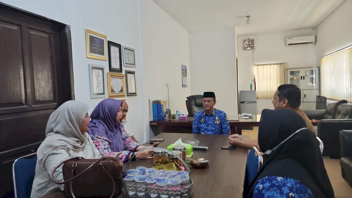 Kanwil Kemenkum Sulsel Dampingi Penyempurnaan Dokumen Indikasi  Geografis Tenun Sutera Sengkang