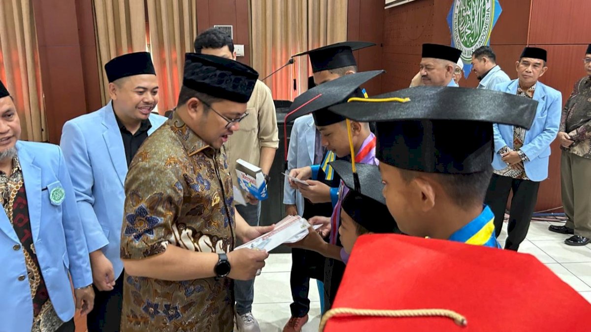 Wabup Gowa Sebut Wisuda Santri Bantu Sukseskan Bebas Buta Aksara Al-Qur’an