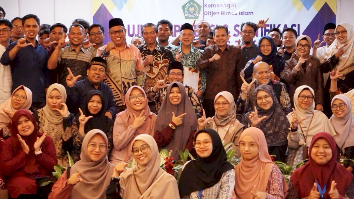 LAZ Hadji Kalla Jadi LAZ Nasional Pertama Perpanjang Izin Kemenag Melalui SIMZAT