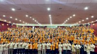 Lepas 386 Mahasiswa KKN Reguler dan Terpadu, Prof Karta: Jaga Adab dan Kualitas di Tengah Masyarakat
