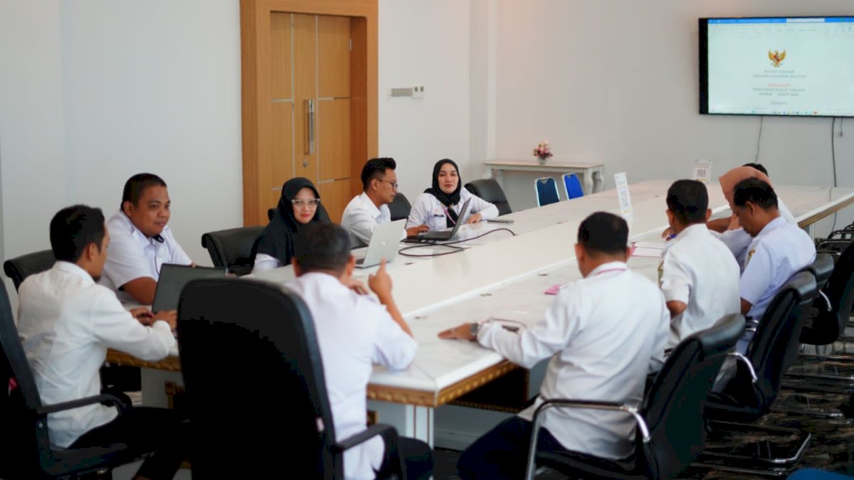 Kanwil Kemenkum Sulsel Harmonisasi 5 Rancangan Peraturan Kepala Daerah