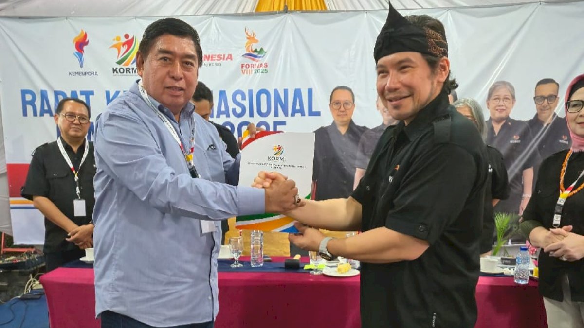 Abdul Hayat Tetap Sah Pimpin KORMI Sulsel, Terima SK PAW dari Ketua Umum KORMINAS