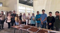 Tim BRI dan Program YESS Kolaborasi Perkuat Pengembangan Usaha Gula Aren dan Klaster Sapi Jagung Petani Milenial Maros