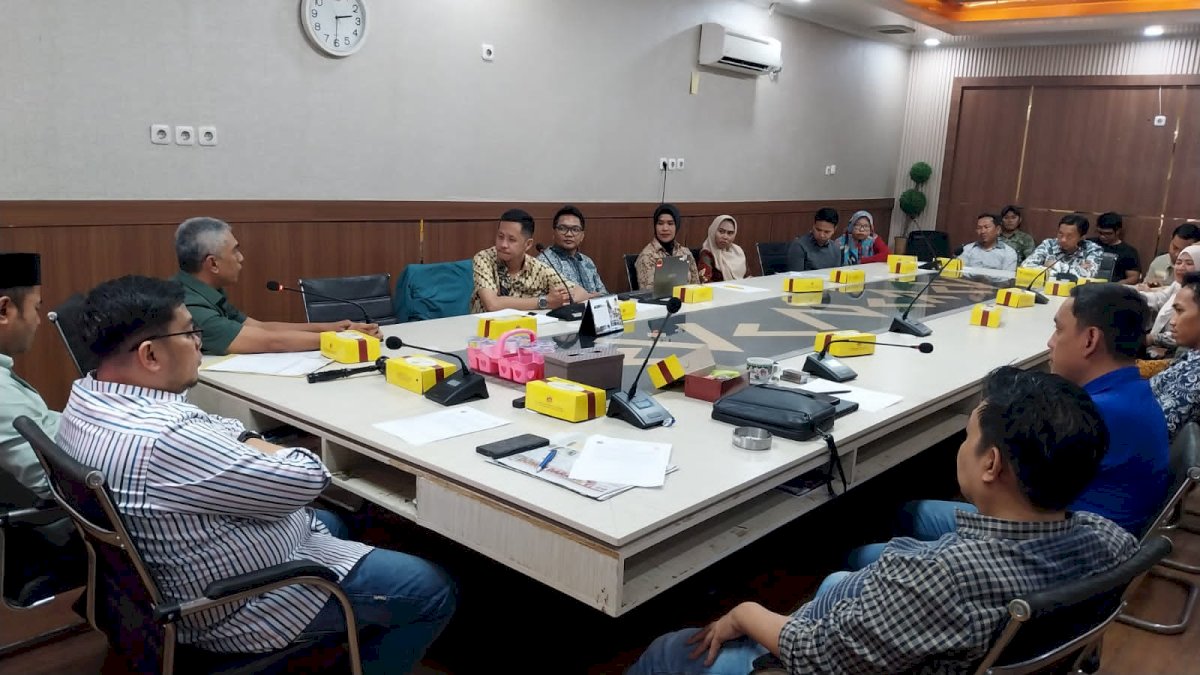 Honorer R2 dan R3 Kota Makassar Geruduk DPRD, Tuntut Kepastian Status dan Pengakuan