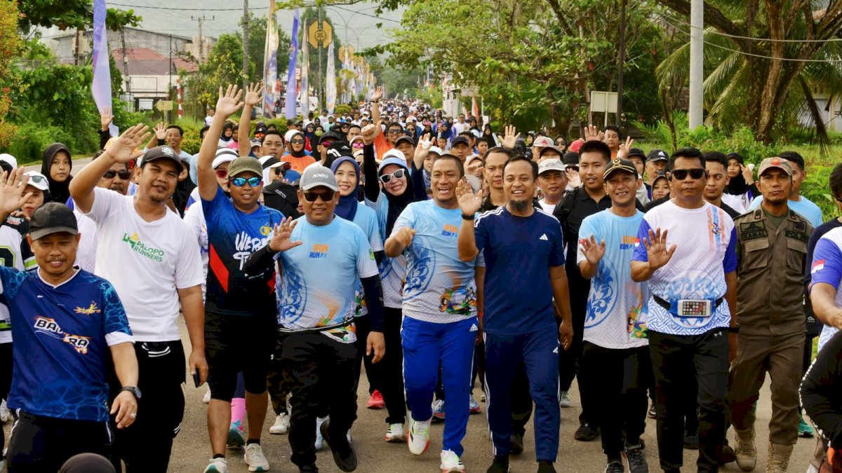 Ribuan Warga Meriahkan Fun Run Luwu Timur Bersama Gubernur Sulsel
