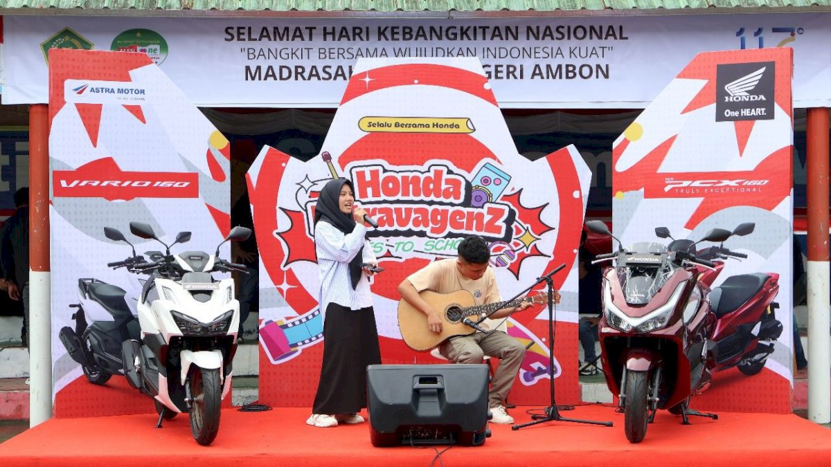 Asmo Sulsel Gelar ExtravagenZ di MAN 1 Ambon, Siswa Antusias Unjuk Bakat dan Ikut Edukasi Safety Riding
