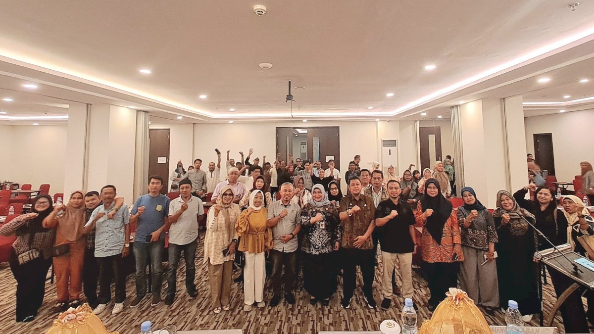 Workshop Implementasi Produk Hukum Daerah Kota Makassar, Kadiv P3H Kanwil Kemenkum Sulsel Sebagai Narasumber