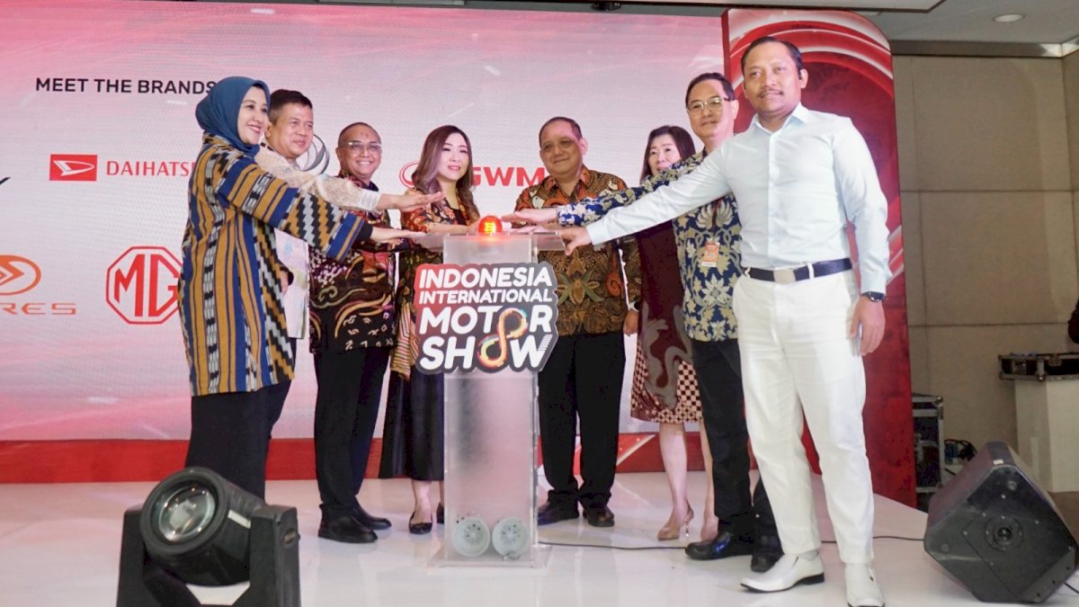 Bersama MUFG, Danamon dan Adira Finance Siapkan Keuntungan Selama IIMS Surabaya 2025