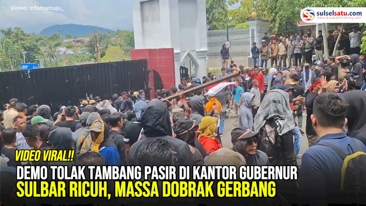 VIDEO: Demo Tolak Tambang Pasir di Kantor Gubernur Sulbar Ricuh, Massa Dobrak Gerbang