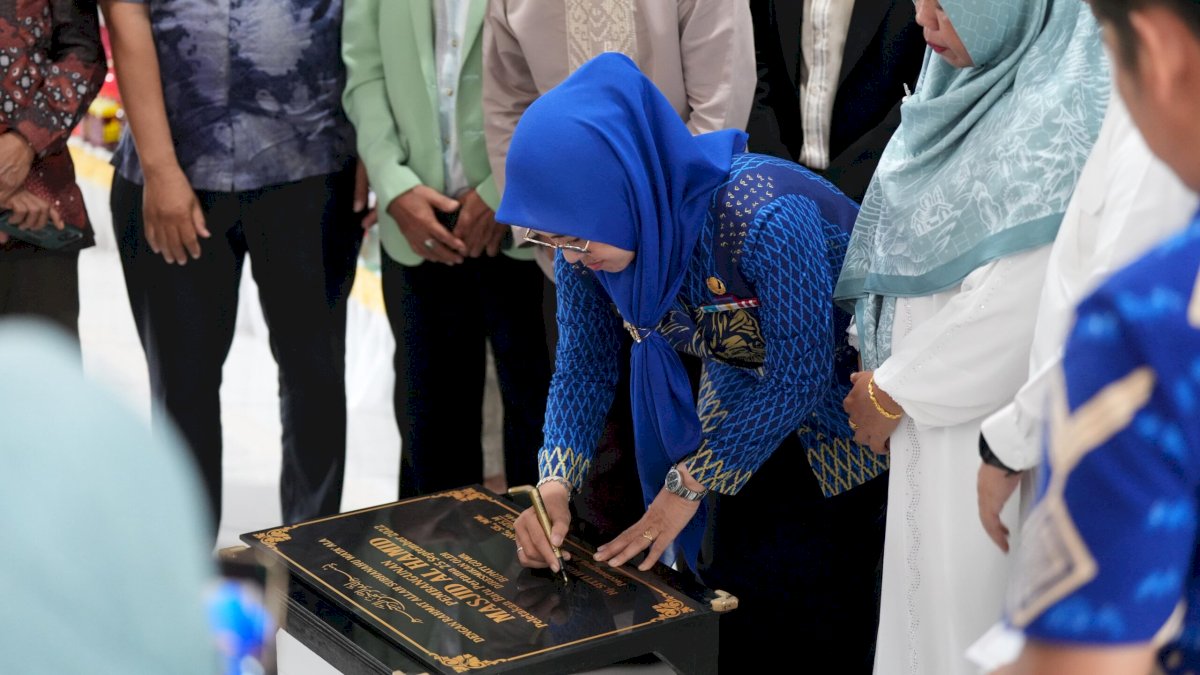 Resmikan Masjid Al Hamid, Bupati Gowa: Mari Jalankan Fungsinya dengan Baik