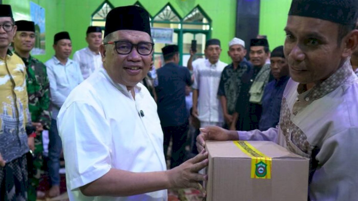 Bupati Takalar Daeng Manye Tekankan Jaga Kebersihan dan Menjadikan Takalar BISA