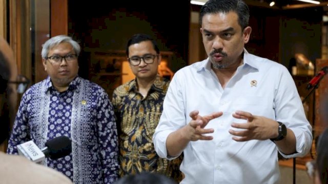 Menteri UMKM Maman Abdurrahman setelah beraudiensi dengan manajemen Maxim di Jakarta, Selasa (21/5/2025) (Dok.Humas Kementerian UMKM).