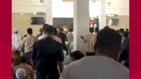 VIDEO: Ustaz Yahya Waloni Wafat Saat Khotbah Jumat di Masjid Darul Falah Makassar