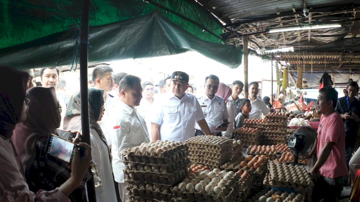 Wali Kota Makassar Sidak Harga Bahan Pokok di Pasar Terong Jelang Idul Adha
