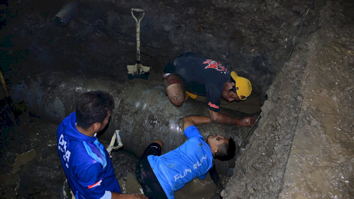 Respons Cepat PDAM Makassar: Perbaikan Pipa Bocor di Kawasan Industri KIMA Dimulai, Warga Diimbau Menampung Air