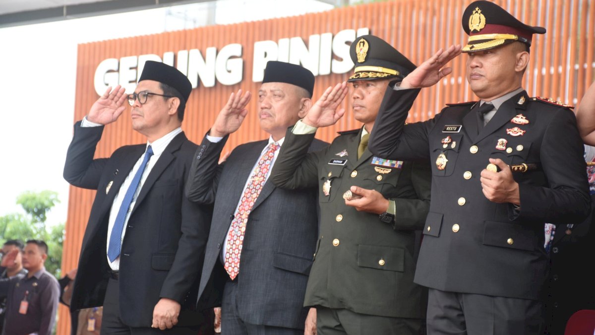 Kapolres Bulukumba AKBP Restu Wijayanto Hadiri Upacara Peringatan Hari Lahir Pancasila di Lapangan Pemuda