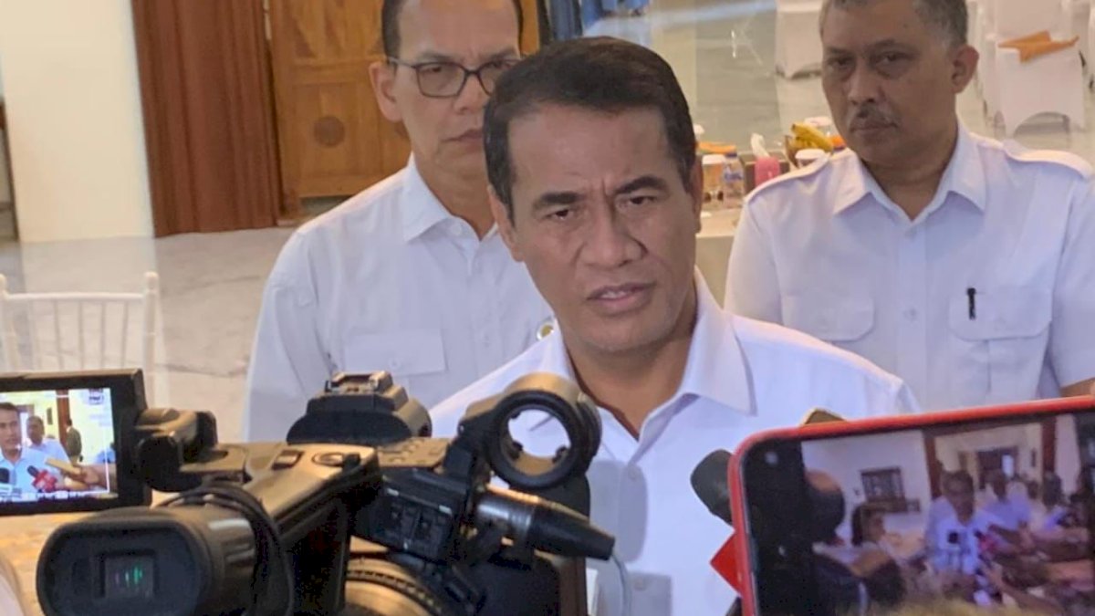 Mentan Amran Sulaiman Pastikan Negara Tidak Akan Kalah dari Mafia Pangan