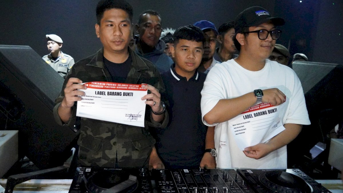 DPRD Sulsel dan Satpol PP Sidak Tempat Hiburan Malam di Makassar, Zona Disegel karena Tak Kantongi Izin Lengkap