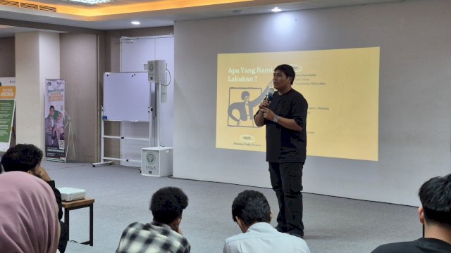 Puluhan mahasiswa mengikuti seminar bertajuk Growthlab: The Incubation Seminar Series, Nurturing Ideas, Growing Ventures di Auditorium Hadji Kalla Lt. 6 Kalla Institute. Foto: Istimewa.