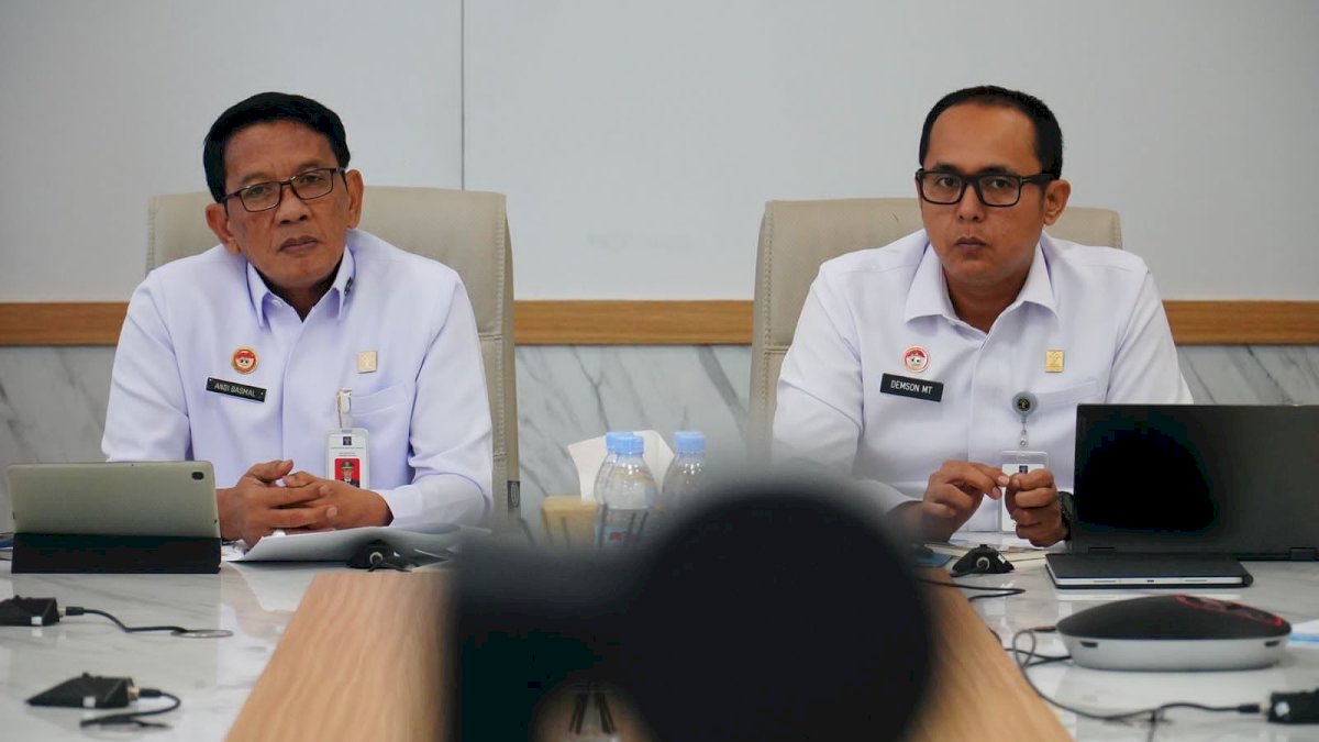 Kemenkum Sulsel Cetak 365 Sertifikat Apostille dan 25 Stiker Legalisasi dalam 6 Bulan Pertama 2025