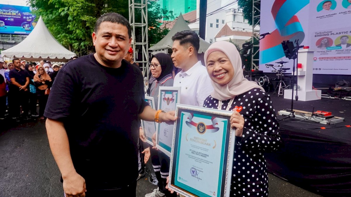 Tata Kelola Lingkungan Hidup Mal Ratu Indah Raih Penghargaan dari Pemkot Makassar